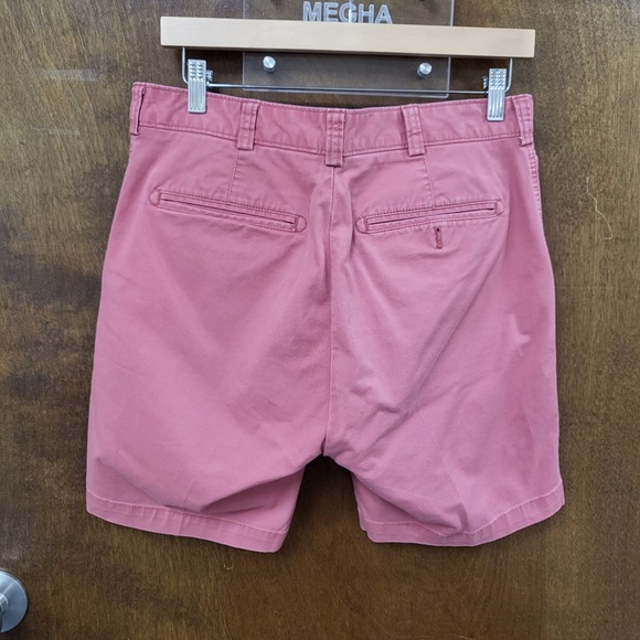 Men’s Salmon Colored Shorts Size 32 - Picture 4 of 6